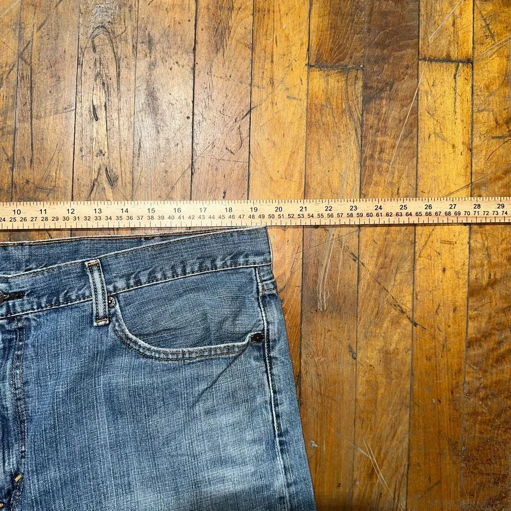 Levi's 505 Jeans Men's Size 40x32 Blue Denim Regular Fit Flat Front Straight Leg
